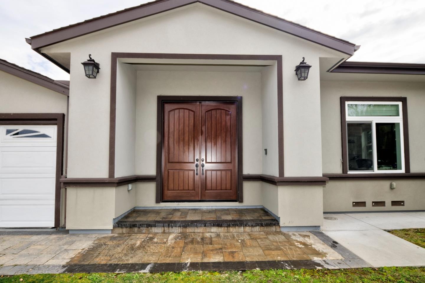 Detail Gallery Image 2 of 46 For 6026 Dial Way, San Jose,  CA 95129 - 4 Beds | 3 Baths