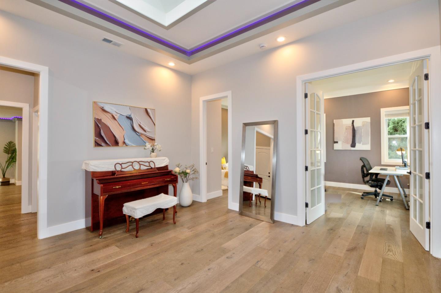 Detail Gallery Image 4 of 46 For 6026 Dial Way, San Jose,  CA 95129 - 4 Beds | 3 Baths