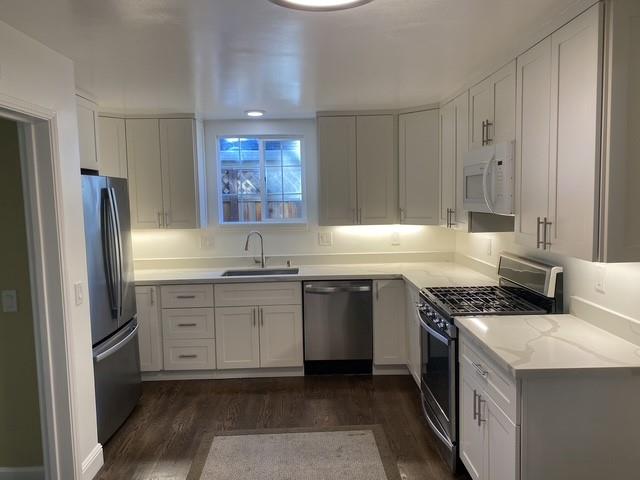 Detail Gallery Image 10 of 27 For 1164 Clinton St, Redwood City,  CA 94061 - – Beds | – Baths