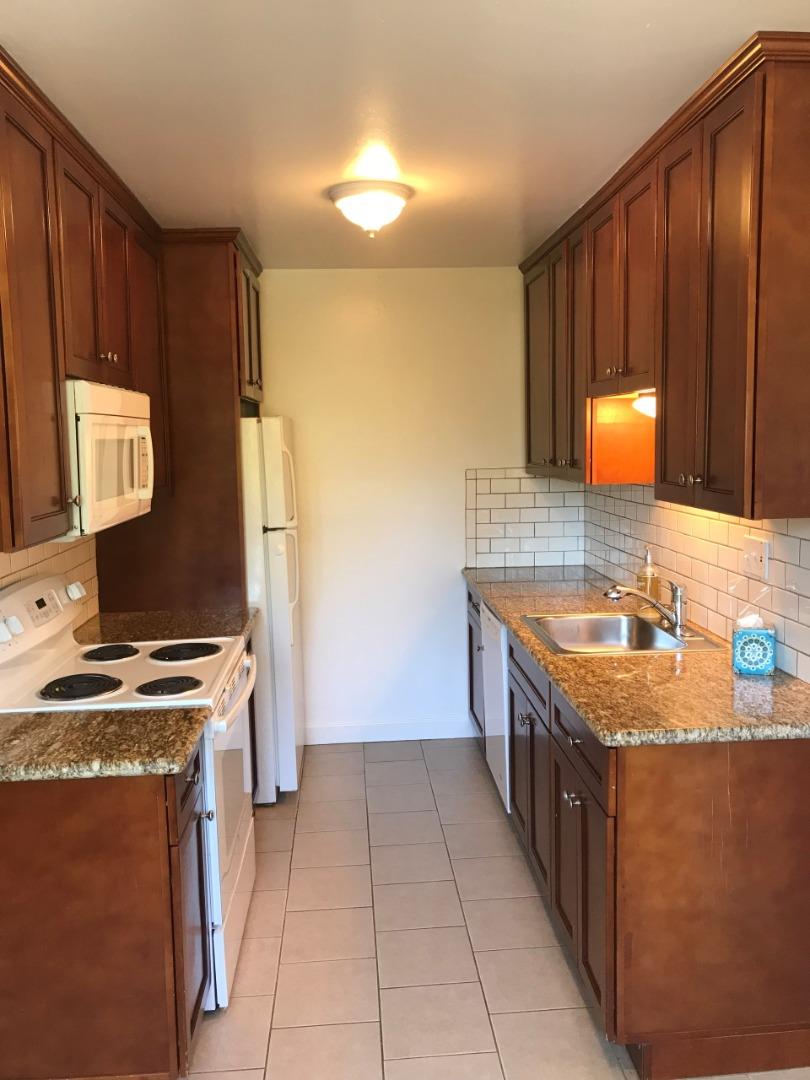 Detail Gallery Image 23 of 27 For 1164 Clinton St, Redwood City,  CA 94061 - – Beds | – Baths