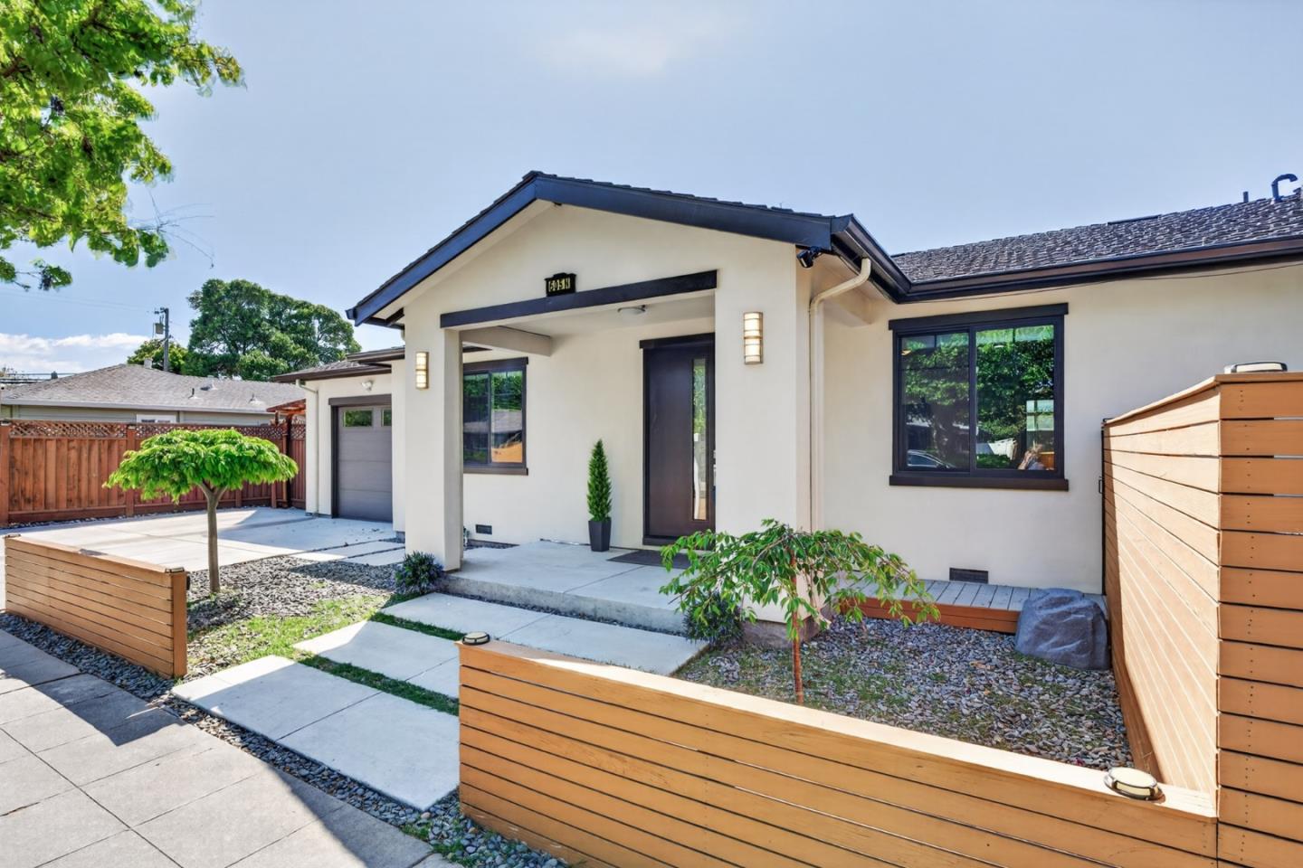 Front Image Thumbnail for ML82043968