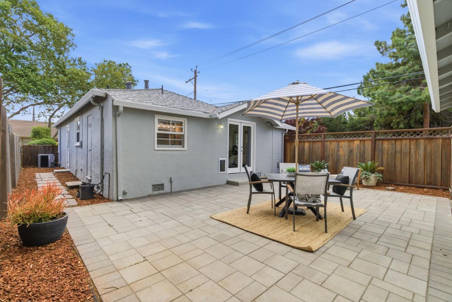 Detail Gallery Image 31 of 33 For 103 W Arques Ave, Sunnyvale,  CA 94085 - 3 Beds | 2 Baths