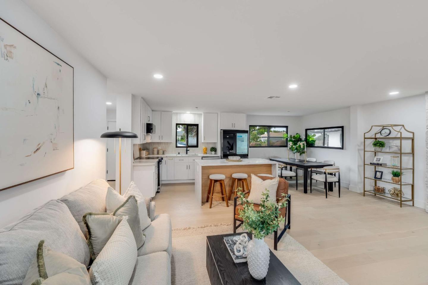 Detail Gallery Image 14 of 42 For 1650 S Wolfe Rd, Sunnyvale,  CA 94087 - 3 Beds | 2 Baths