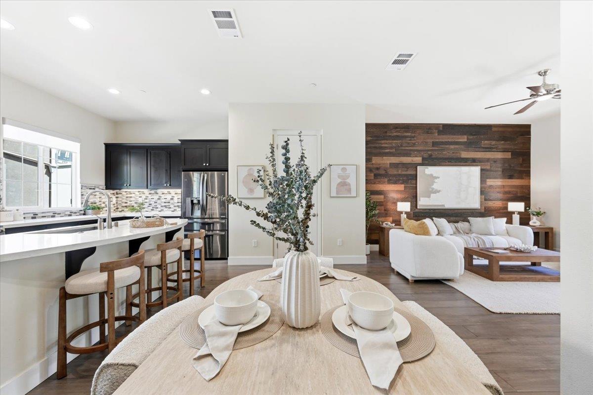 Detail Gallery Image 10 of 78 For 157 Jeffrey Ter, Sunnyvale,  CA 94086 - 3 Beds | 2/1 Baths