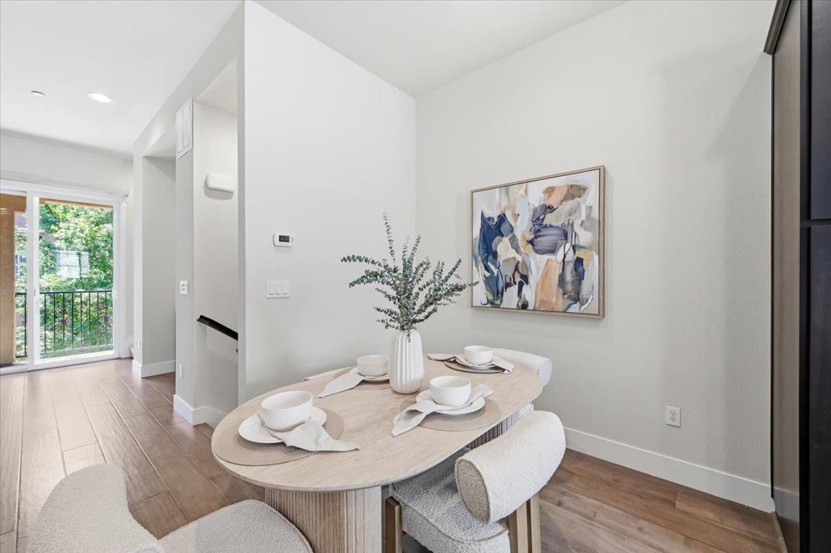 Detail Gallery Image 12 of 78 For 157 Jeffrey Ter, Sunnyvale,  CA 94086 - 3 Beds | 2/1 Baths