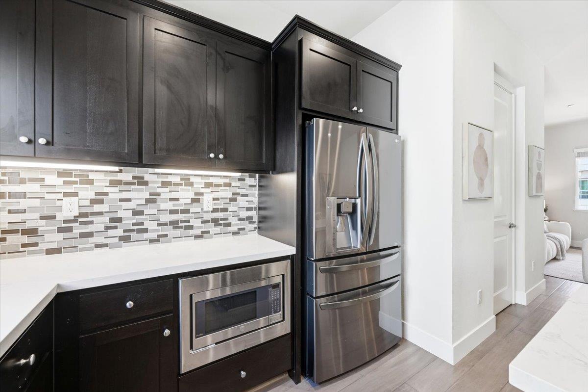 Detail Gallery Image 20 of 78 For 157 Jeffrey Ter, Sunnyvale,  CA 94086 - 3 Beds | 2/1 Baths