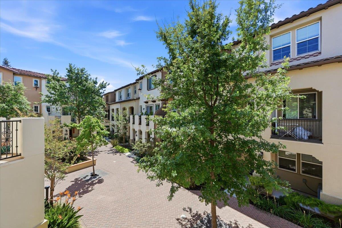 Detail Gallery Image 27 of 78 For 157 Jeffrey Ter, Sunnyvale,  CA 94086 - 3 Beds | 2/1 Baths