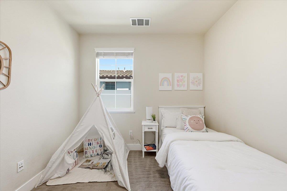 Detail Gallery Image 32 of 78 For 157 Jeffrey Ter, Sunnyvale,  CA 94086 - 3 Beds | 2/1 Baths