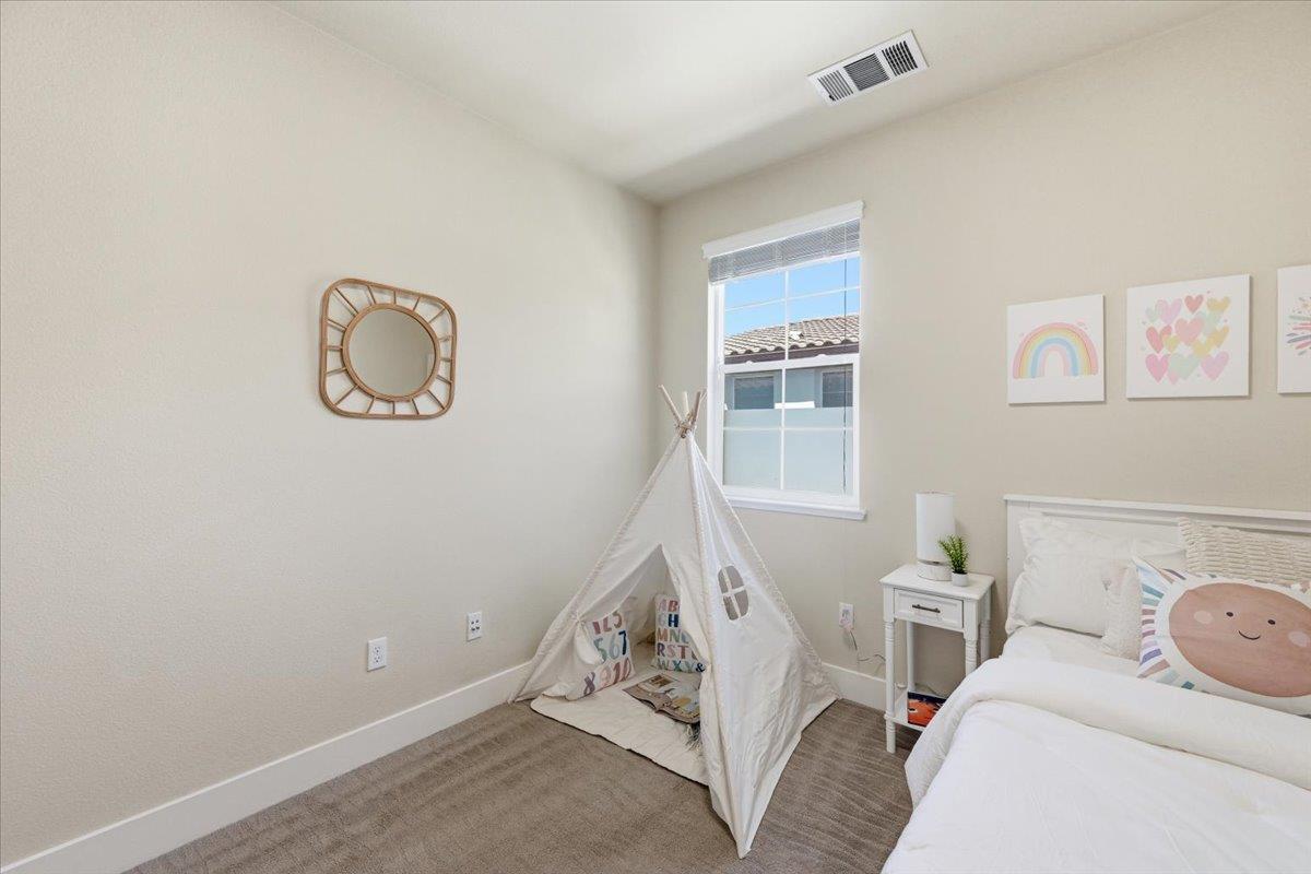 Detail Gallery Image 33 of 78 For 157 Jeffrey Ter, Sunnyvale,  CA 94086 - 3 Beds | 2/1 Baths