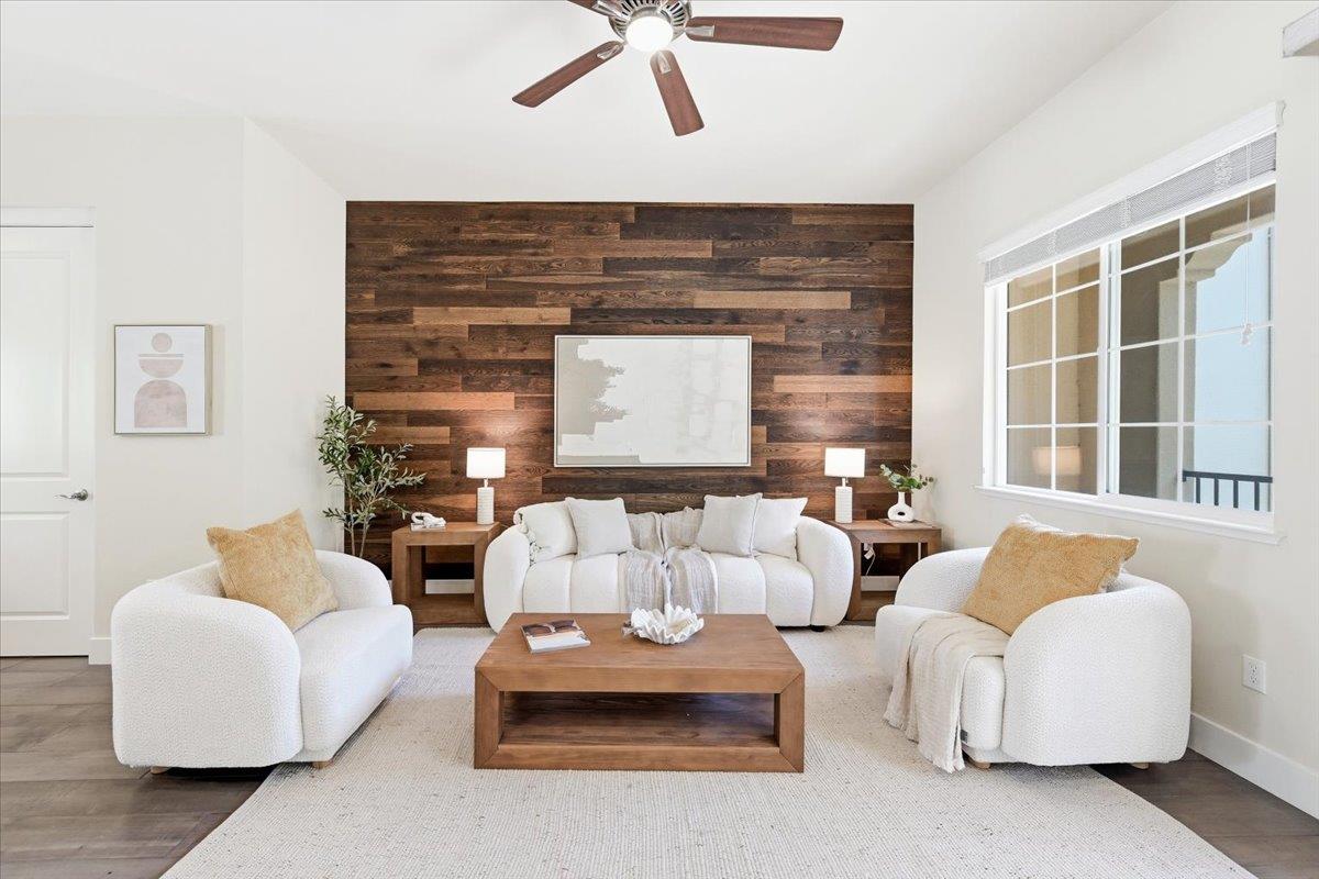 Detail Gallery Image 4 of 78 For 157 Jeffrey Ter, Sunnyvale,  CA 94086 - 3 Beds | 2/1 Baths