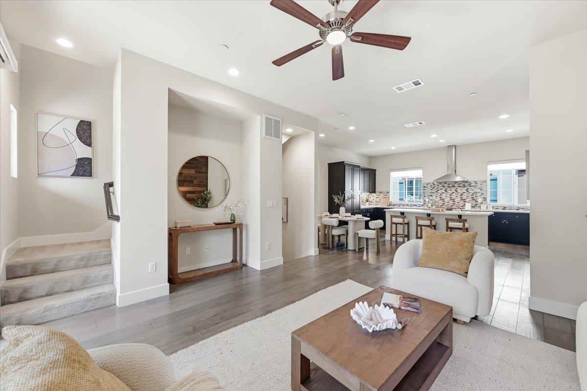 Detail Gallery Image 5 of 78 For 157 Jeffrey Ter, Sunnyvale,  CA 94086 - 3 Beds | 2/1 Baths