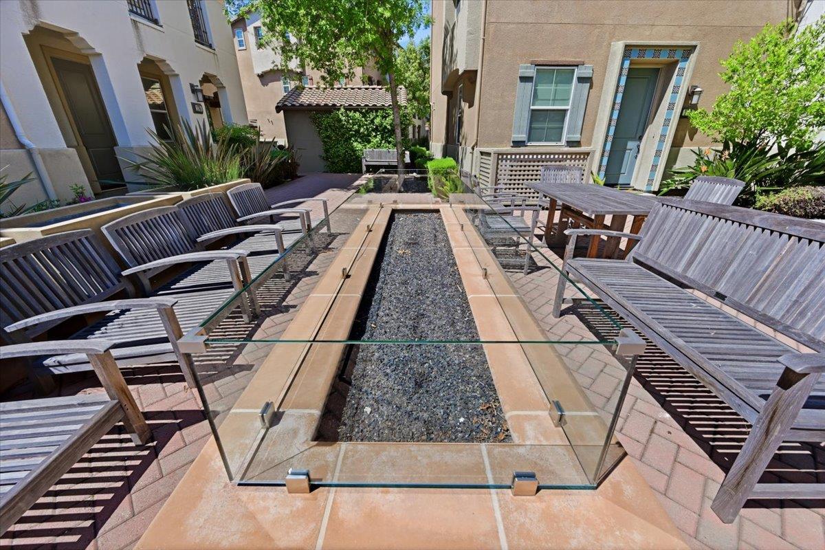 Detail Gallery Image 63 of 78 For 157 Jeffrey Ter, Sunnyvale,  CA 94086 - 3 Beds | 2/1 Baths