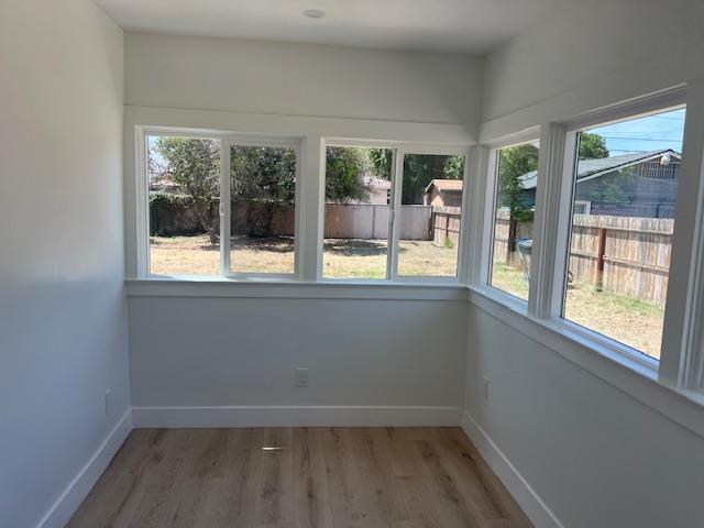 Detail Gallery Image 14 of 17 For 1275 N Farris Ave, Fresno,  CA 93728 - 3 Beds | 1/1 Baths