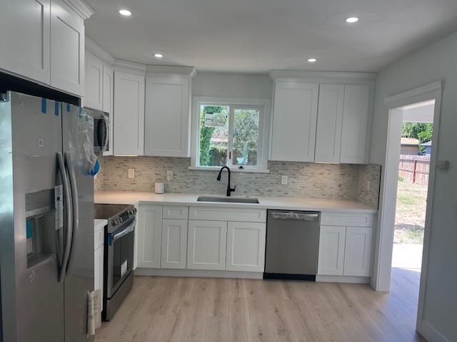 Detail Gallery Image 5 of 17 For 1275 N Farris Ave, Fresno,  CA 93728 - 3 Beds | 1/1 Baths