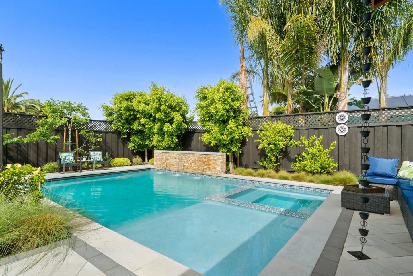 Detail Gallery Image 24 of 59 For 4509 Thistle Dr, San Jose,  CA 95136 - 4 Beds | 2/1 Baths