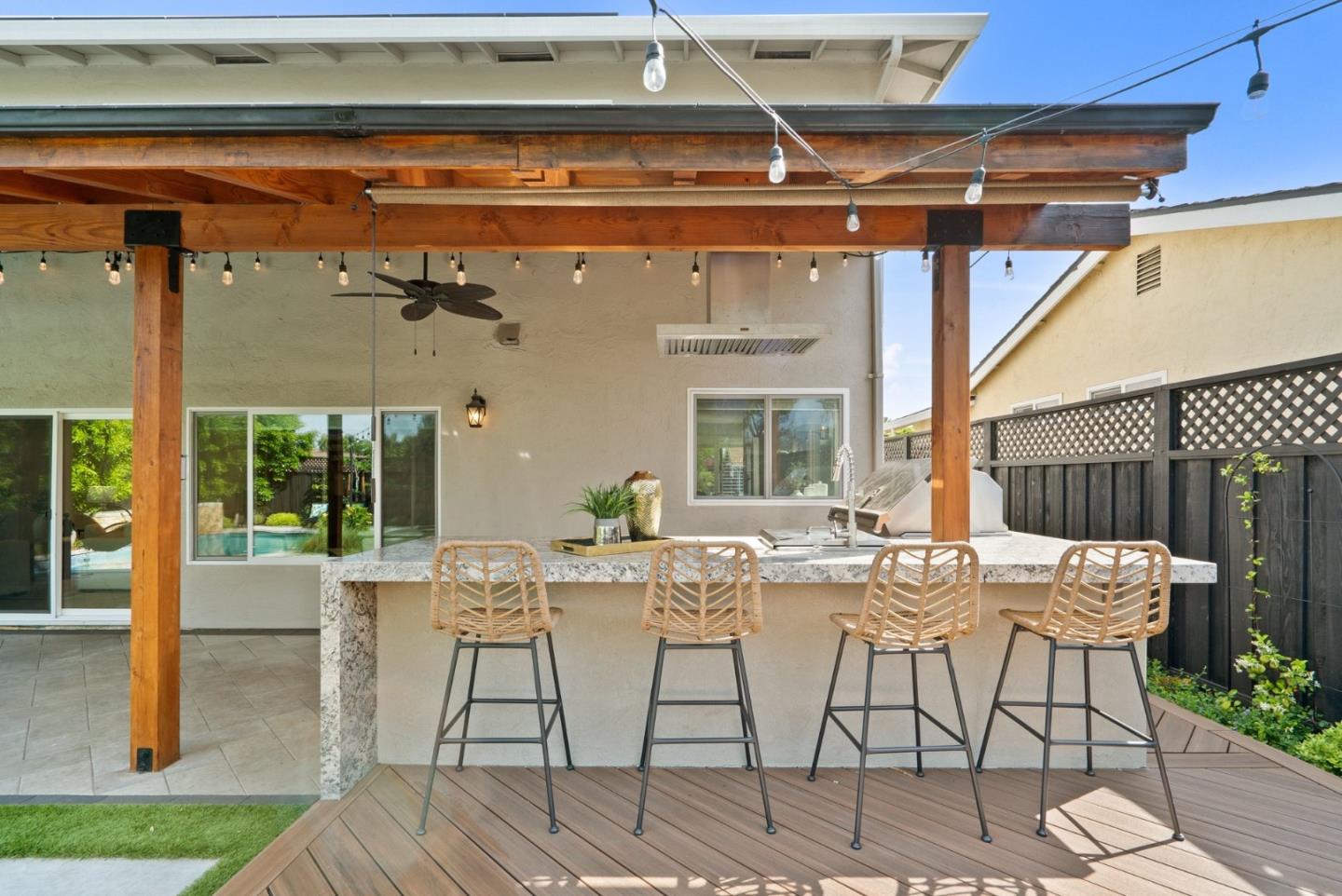 Detail Gallery Image 26 of 59 For 4509 Thistle Dr, San Jose,  CA 95136 - 4 Beds | 2/1 Baths