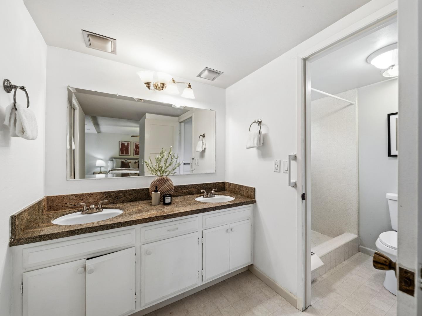 Detail Gallery Image 22 of 40 For 12100 Saraglen Dr, Saratoga,  CA 95070 - 5 Beds | 3 Baths