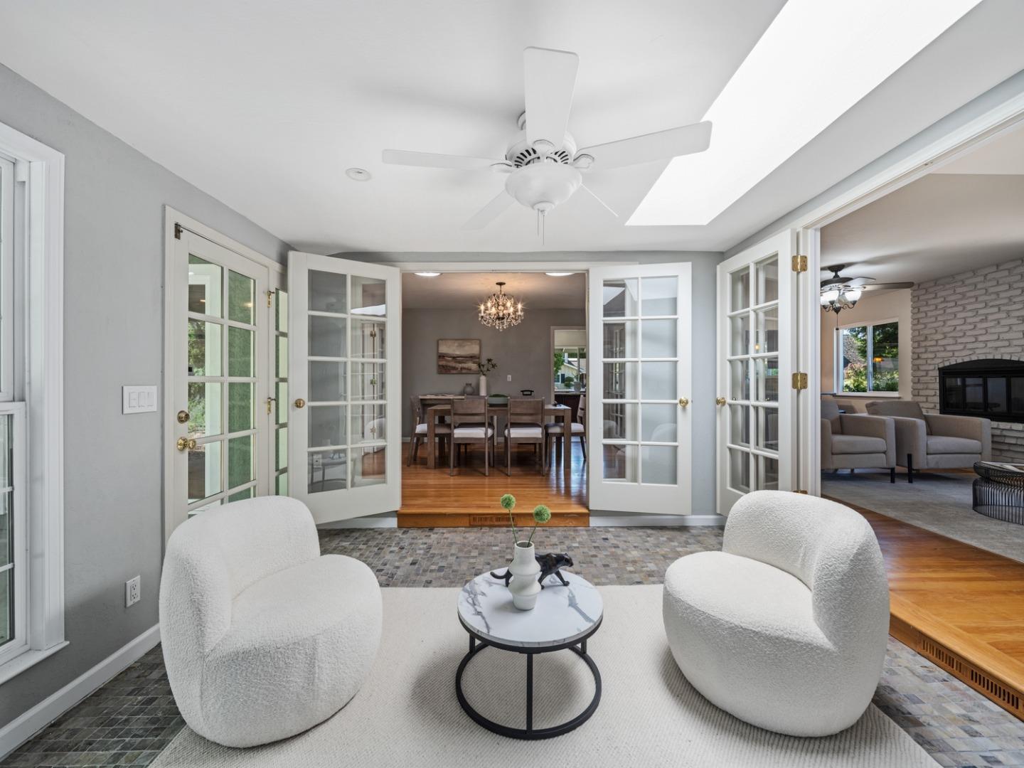 Detail Gallery Image 26 of 40 For 12100 Saraglen Dr, Saratoga,  CA 95070 - 5 Beds | 3 Baths