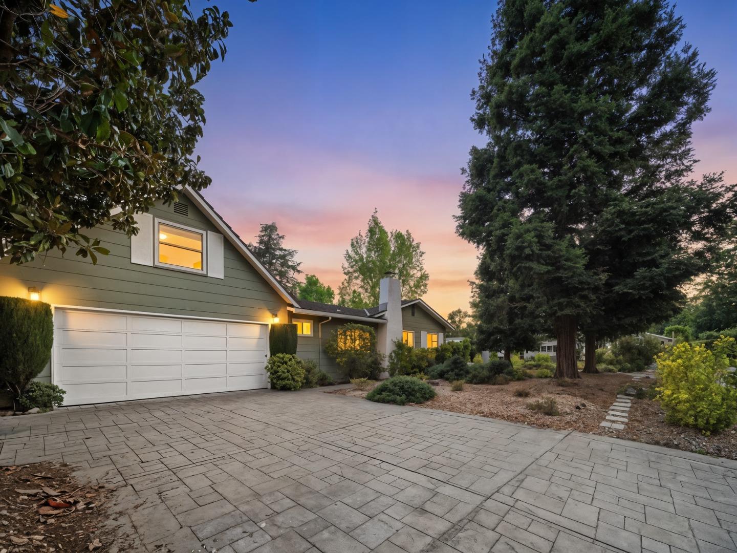 Detail Gallery Image 39 of 40 For 12100 Saraglen Dr, Saratoga,  CA 95070 - 5 Beds | 3 Baths