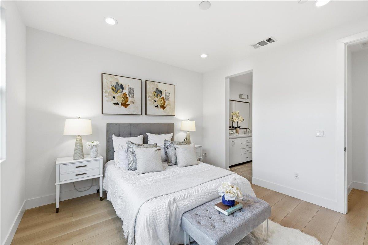 Detail Gallery Image 22 of 50 For 270 Ariana Pl, Mountain View,  CA 94043 - 4 Beds | 3/1 Baths