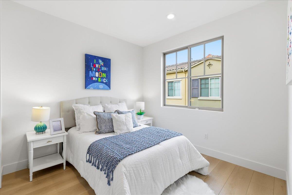 Detail Gallery Image 25 of 50 For 270 Ariana Pl, Mountain View,  CA 94043 - 4 Beds | 3/1 Baths