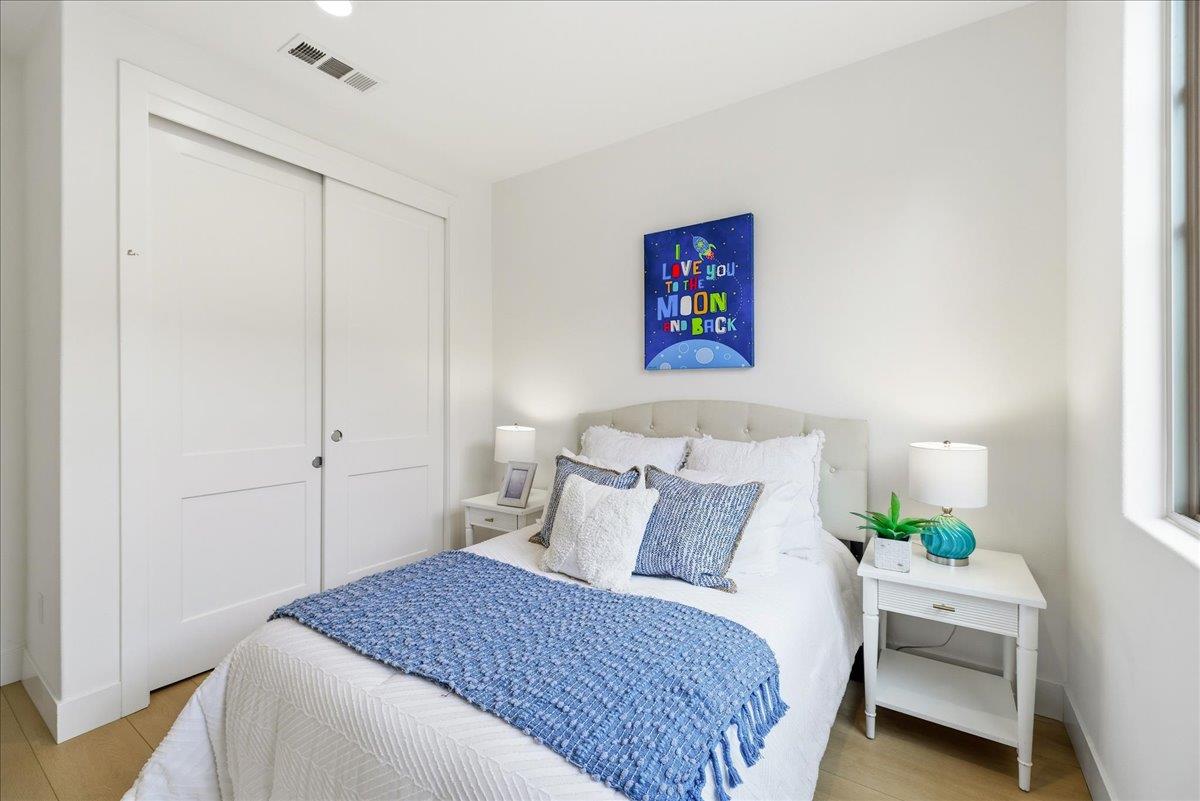 Detail Gallery Image 26 of 50 For 270 Ariana Pl, Mountain View,  CA 94043 - 4 Beds | 3/1 Baths