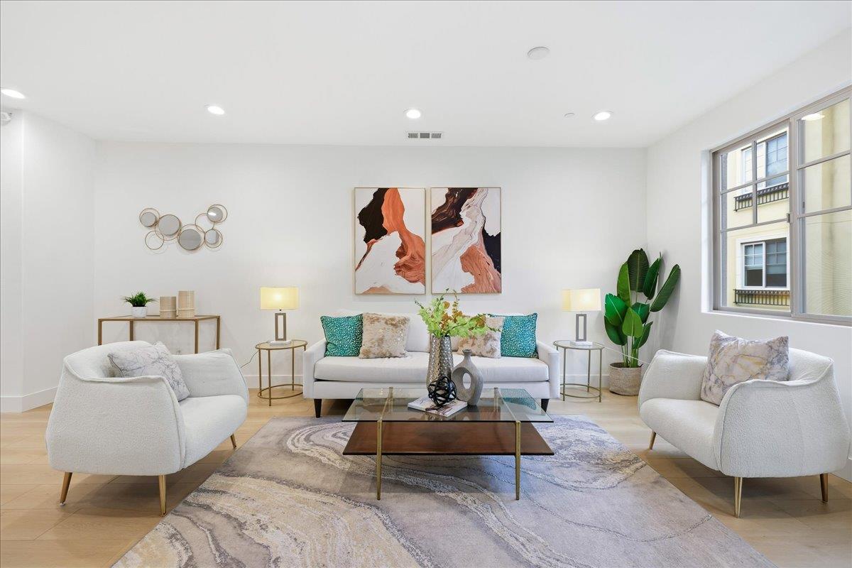 Detail Gallery Image 3 of 50 For 270 Ariana Pl, Mountain View,  CA 94043 - 4 Beds | 3/1 Baths