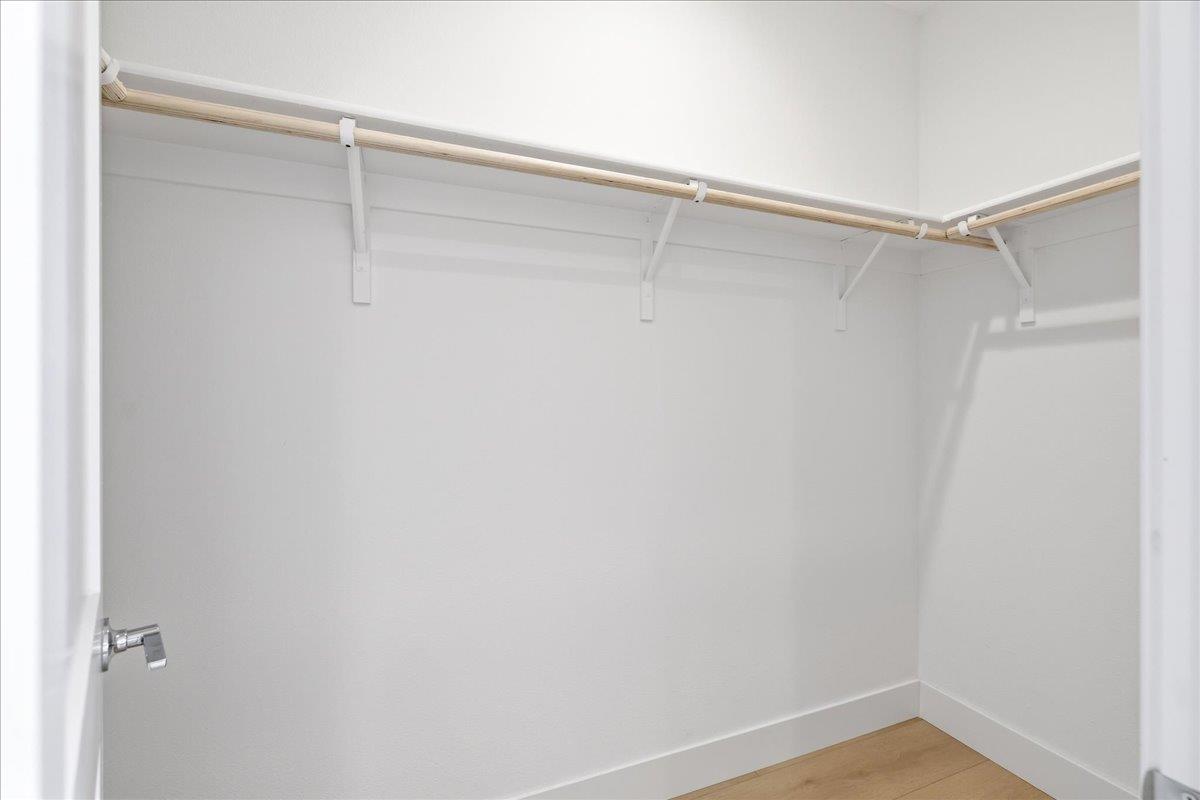 Detail Gallery Image 31 of 50 For 270 Ariana Pl, Mountain View,  CA 94043 - 4 Beds | 3/1 Baths