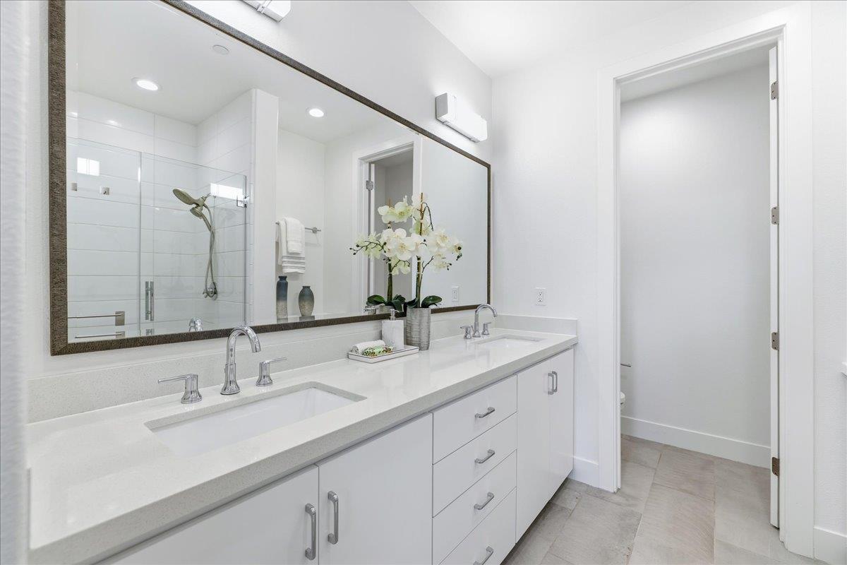 Detail Gallery Image 34 of 50 For 270 Ariana Pl, Mountain View,  CA 94043 - 4 Beds | 3/1 Baths