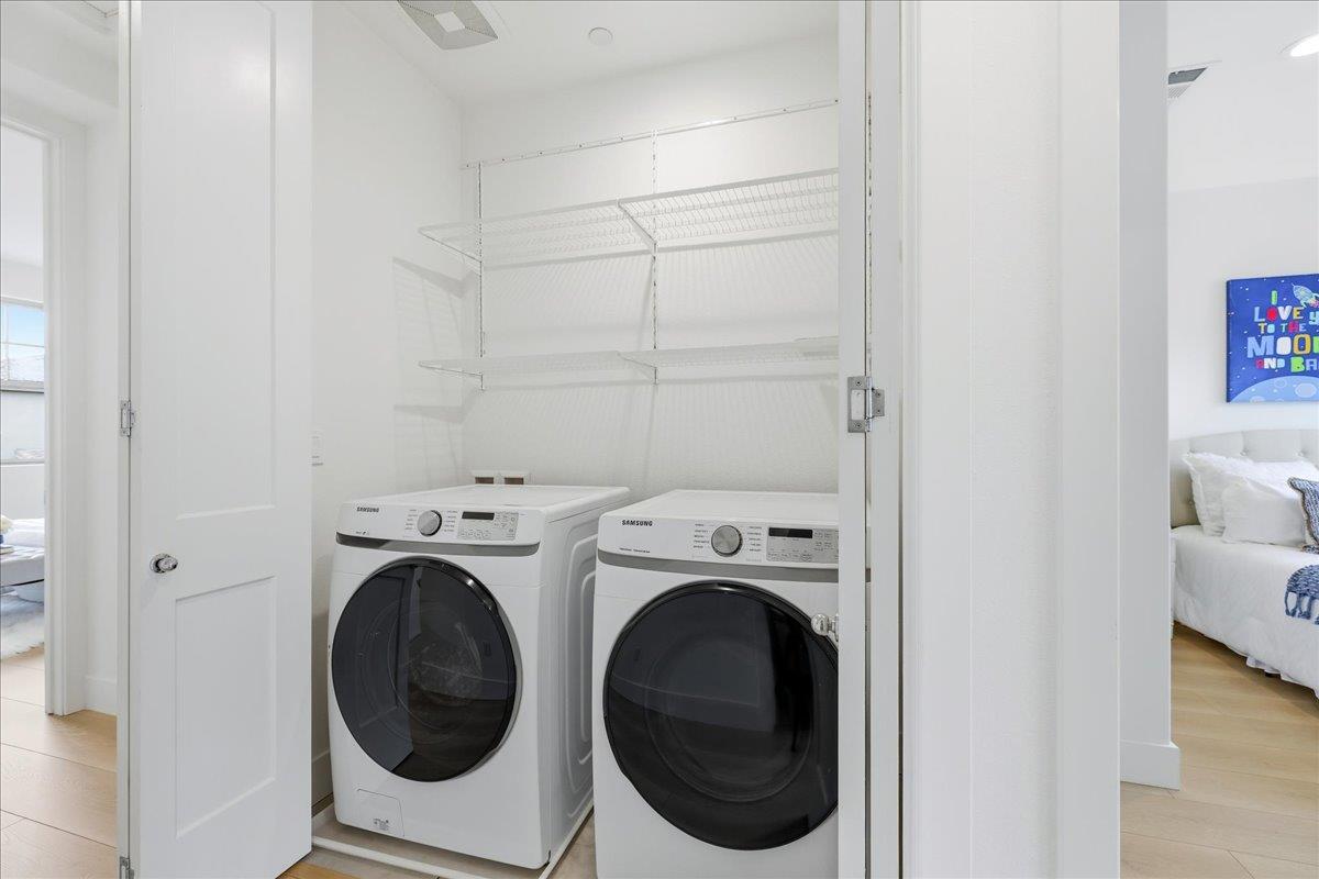 Detail Gallery Image 41 of 50 For 270 Ariana Pl, Mountain View,  CA 94043 - 4 Beds | 3/1 Baths