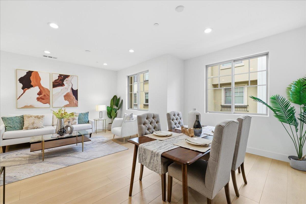 Detail Gallery Image 8 of 50 For 270 Ariana Pl, Mountain View,  CA 94043 - 4 Beds | 3/1 Baths