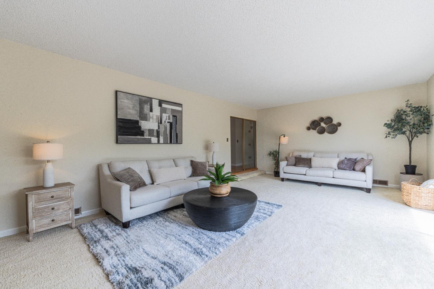 Detail Gallery Image 11 of 35 For 15084 Green Oak Pl, Salinas,  CA 93907 - 3 Beds | 2 Baths