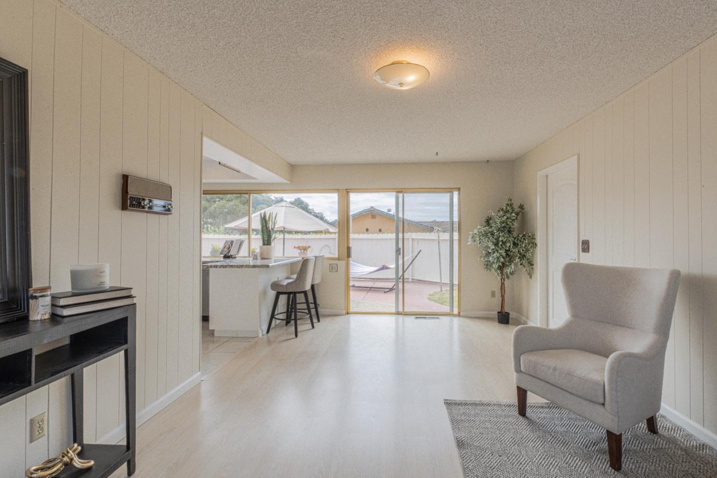 Detail Gallery Image 18 of 35 For 15084 Green Oak Pl, Salinas,  CA 93907 - 3 Beds | 2 Baths