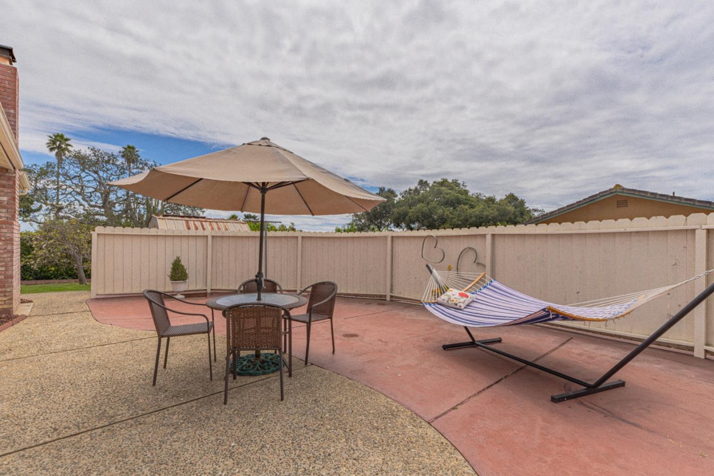 Detail Gallery Image 19 of 35 For 15084 Green Oak Pl, Salinas,  CA 93907 - 3 Beds | 2 Baths