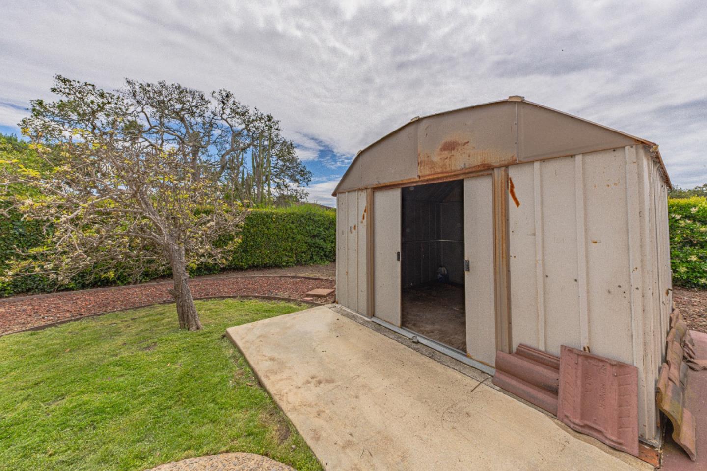 Detail Gallery Image 30 of 35 For 15084 Green Oak Pl, Salinas,  CA 93907 - 3 Beds | 2 Baths