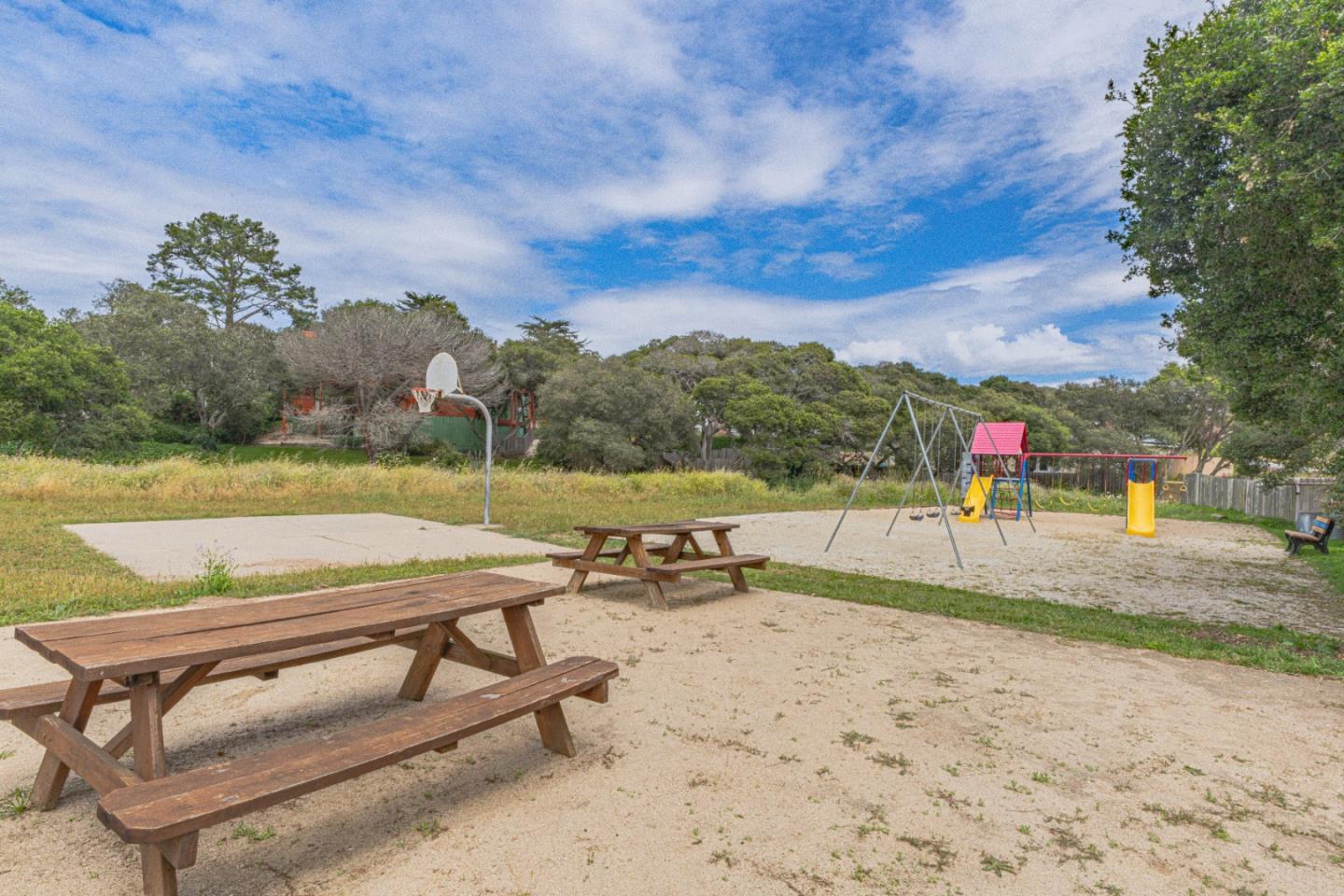 Detail Gallery Image 34 of 35 For 15084 Green Oak Pl, Salinas,  CA 93907 - 3 Beds | 2 Baths