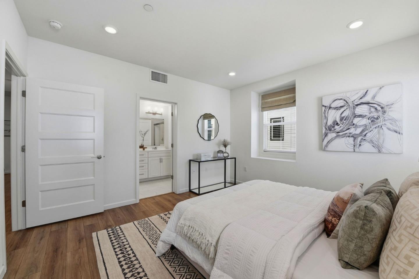 Detail Gallery Image 29 of 40 For 3078 Empoli Ln #5,  San Jose,  CA 95136 - 3 Beds | 3 Baths