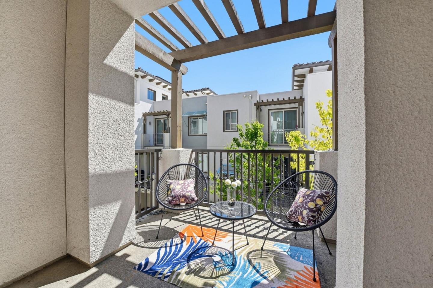 Detail Gallery Image 34 of 40 For 3078 Empoli Ln #5,  San Jose,  CA 95136 - 3 Beds | 3 Baths