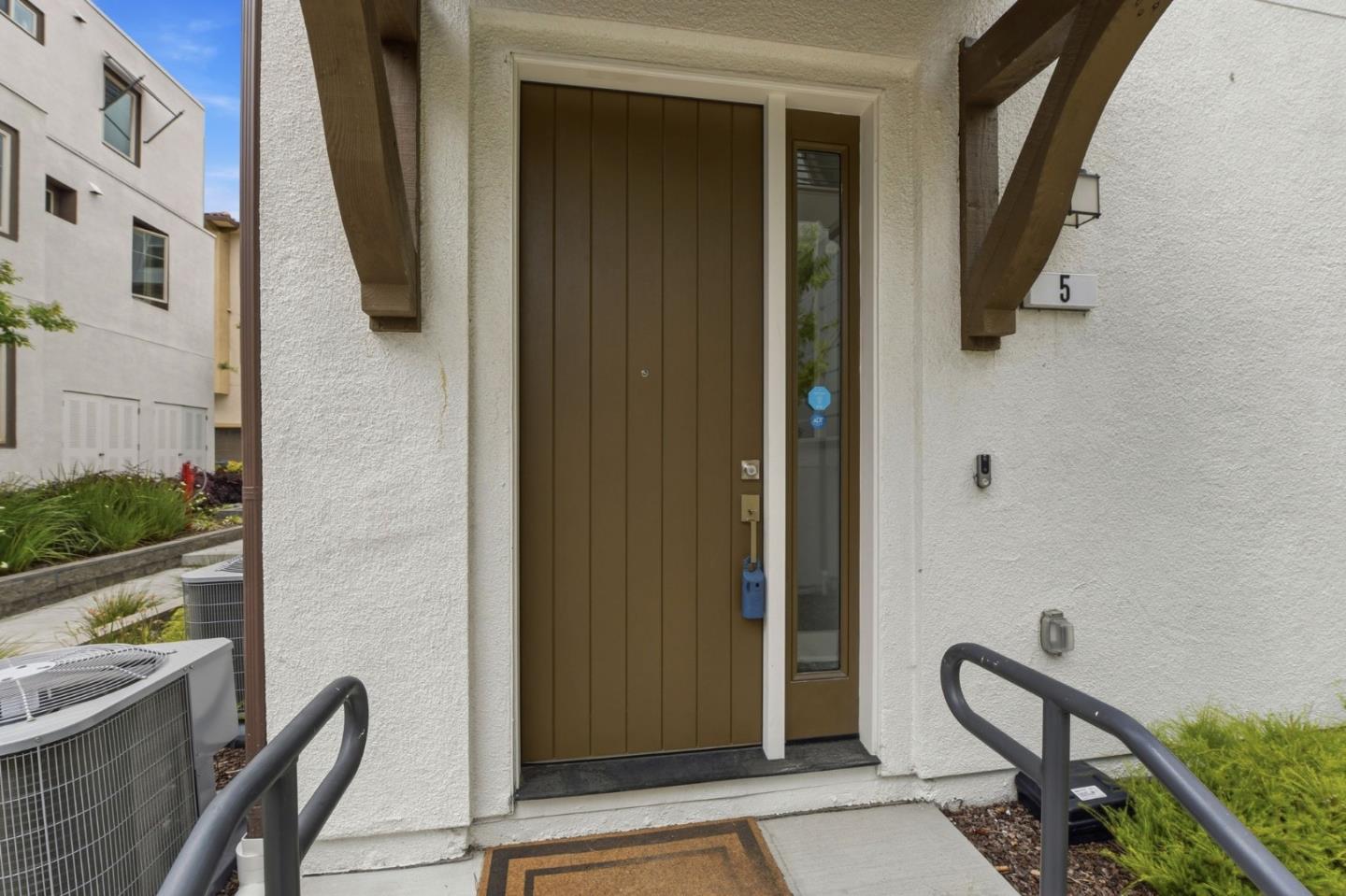 Detail Gallery Image 4 of 40 For 3078 Empoli Ln #5,  San Jose,  CA 95136 - 3 Beds | 3 Baths