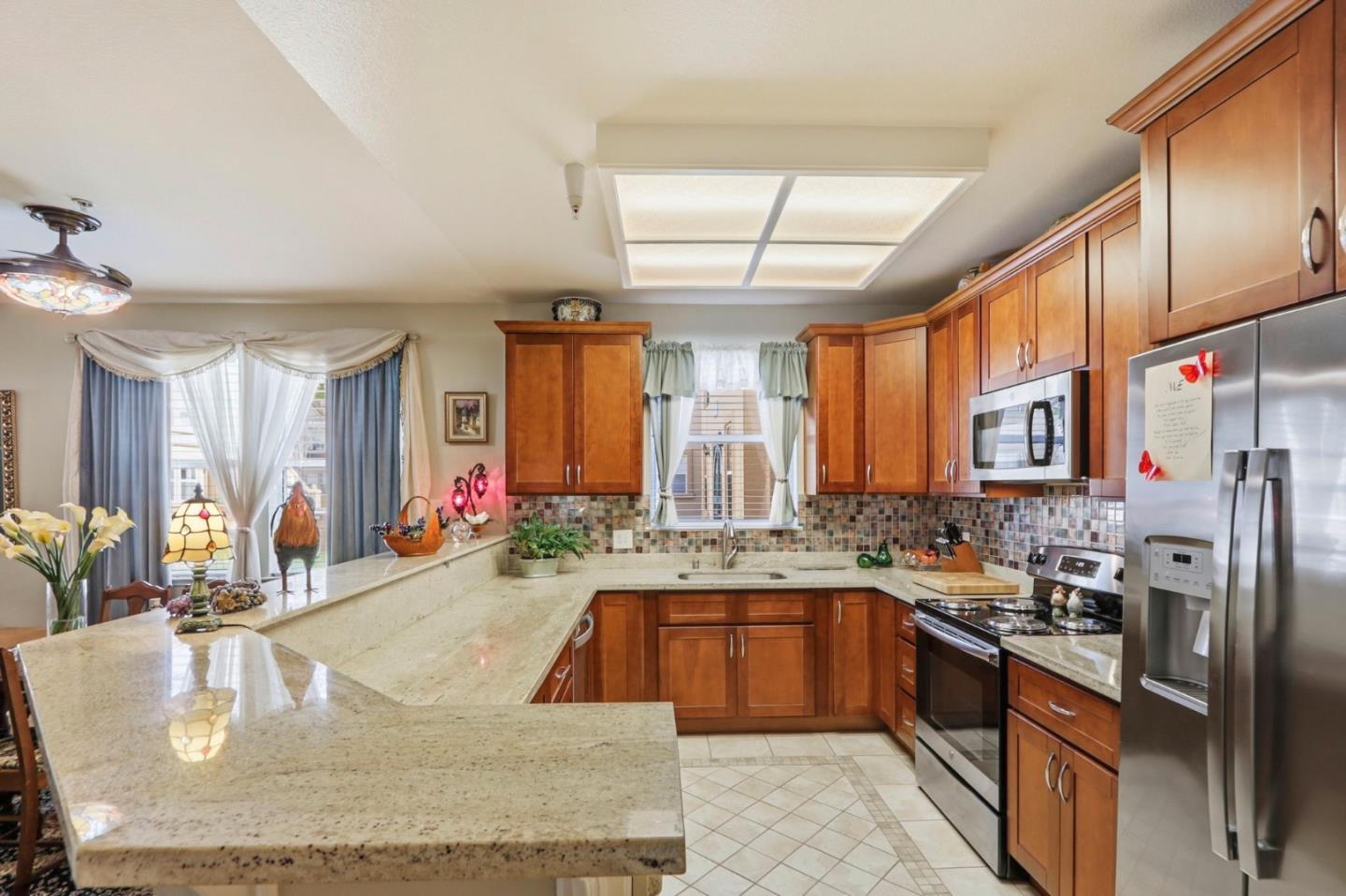 Detail Gallery Image 11 of 46 For 951 S 12th St #122,  San Jose,  CA 95112 - 2 Beds | 2 Baths