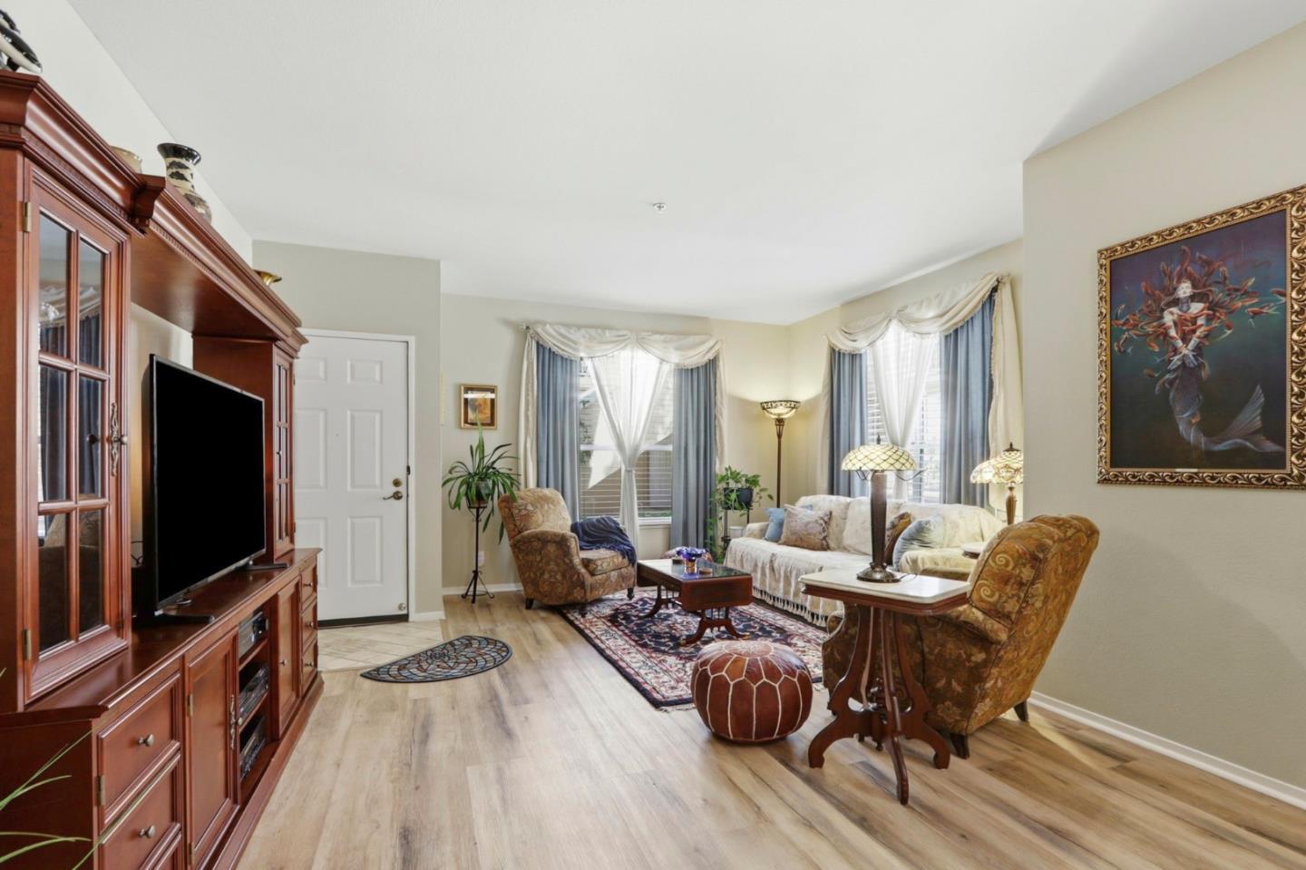 Detail Gallery Image 6 of 46 For 951 S 12th St #122,  San Jose,  CA 95112 - 2 Beds | 2 Baths