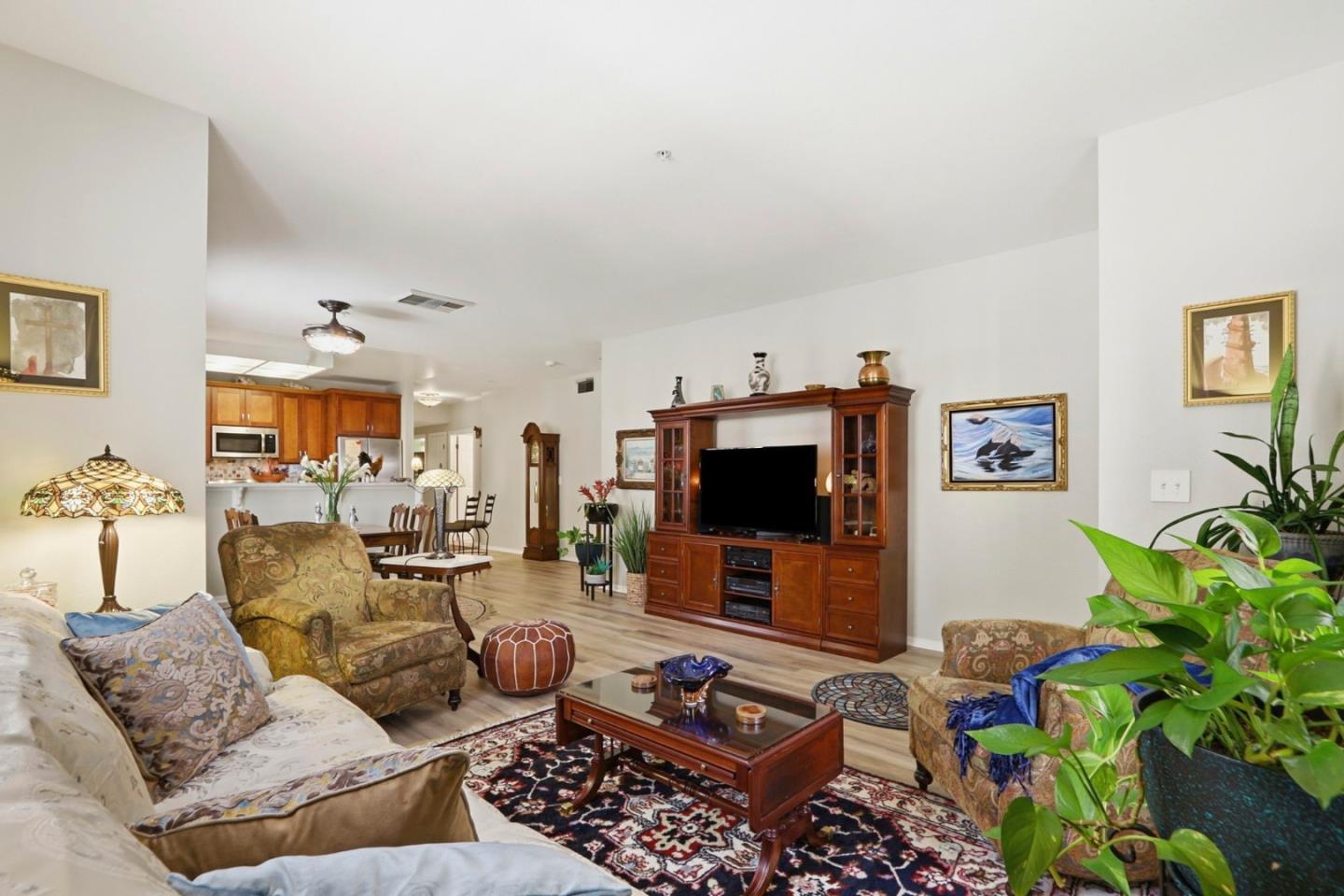 Detail Gallery Image 7 of 46 For 951 S 12th St #122,  San Jose,  CA 95112 - 2 Beds | 2 Baths