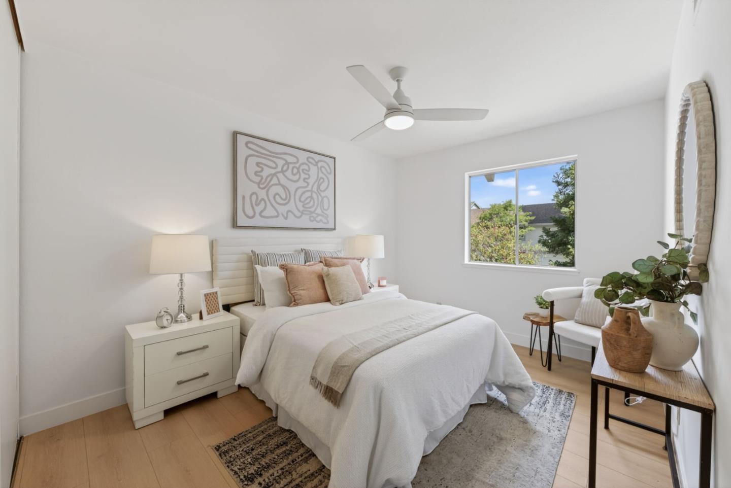 Detail Gallery Image 10 of 29 For 20288 Northwest Sq, Cupertino,  CA 95014 - 2 Beds | 2 Baths