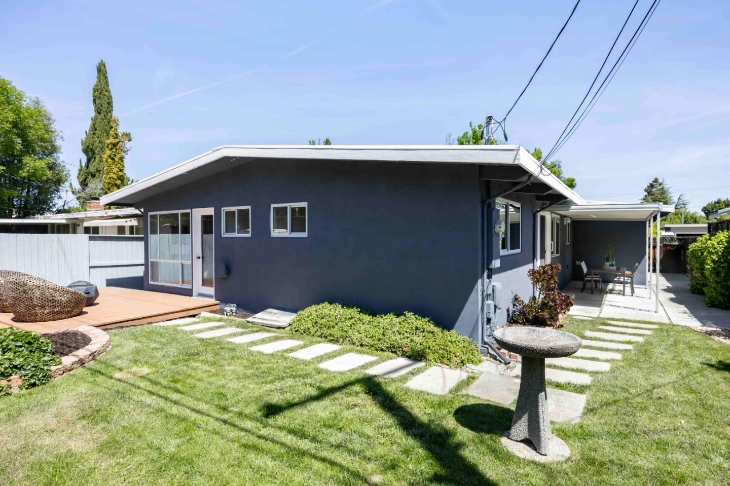 Detail Gallery Image 16 of 20 For 2491 Betlo Ave, Mountain View,  CA 94043 - 3 Beds | 2 Baths