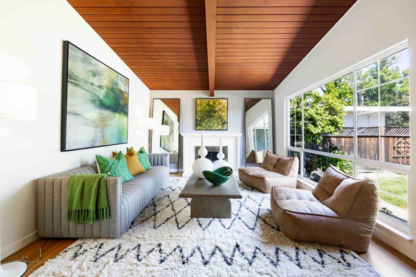 Detail Gallery Image 6 of 20 For 2491 Betlo Ave, Mountain View,  CA 94043 - 3 Beds | 2 Baths