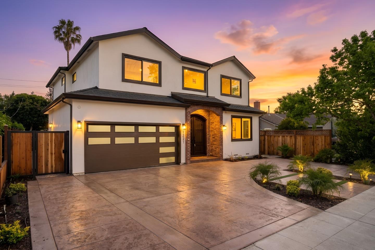 Detail Gallery Image 2 of 88 For 1221 Prevost St, San Jose,  CA 95125 - 5 Beds | 5 Baths