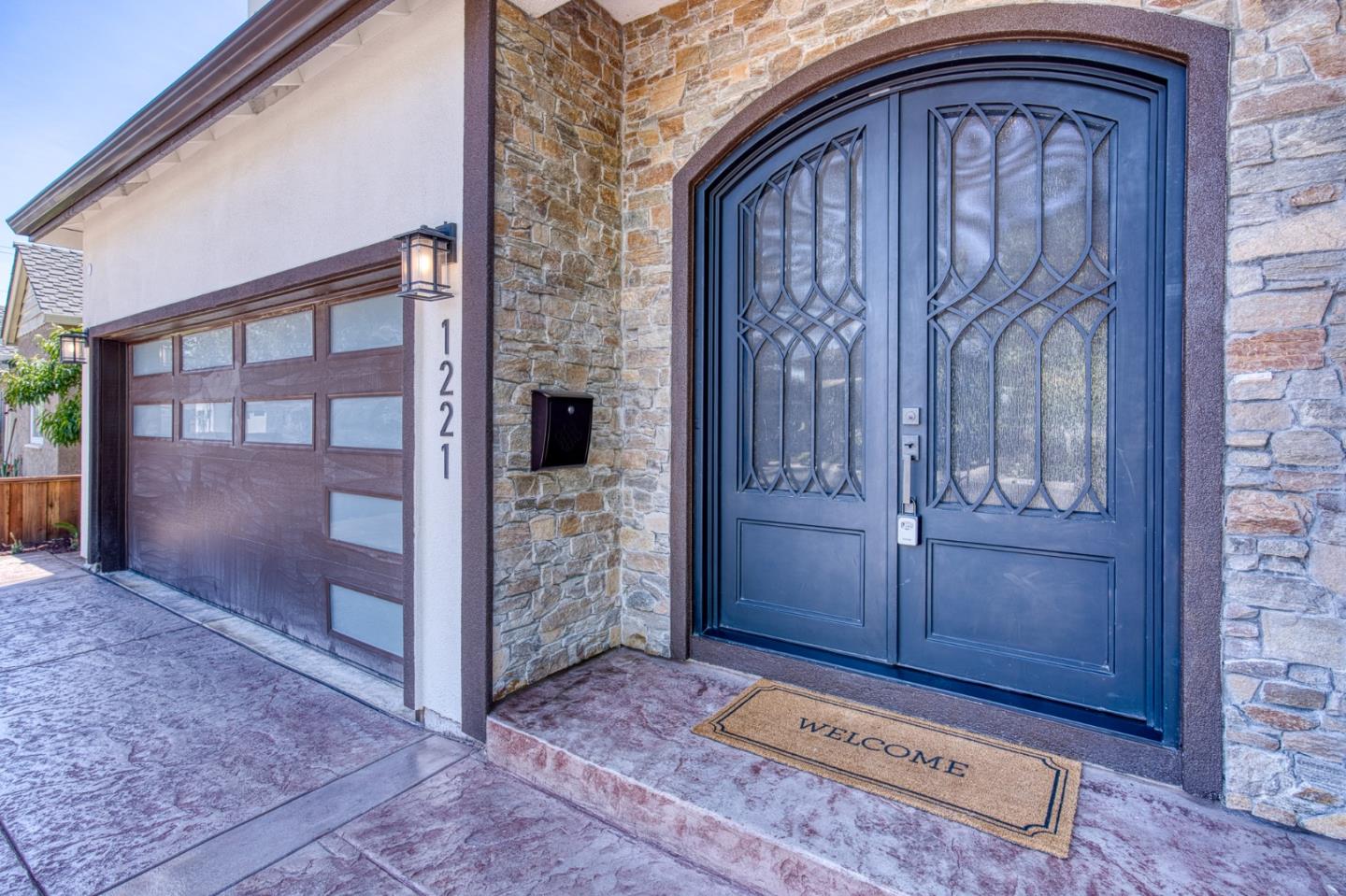 Detail Gallery Image 8 of 88 For 1221 Prevost St, San Jose,  CA 95125 - 5 Beds | 5 Baths