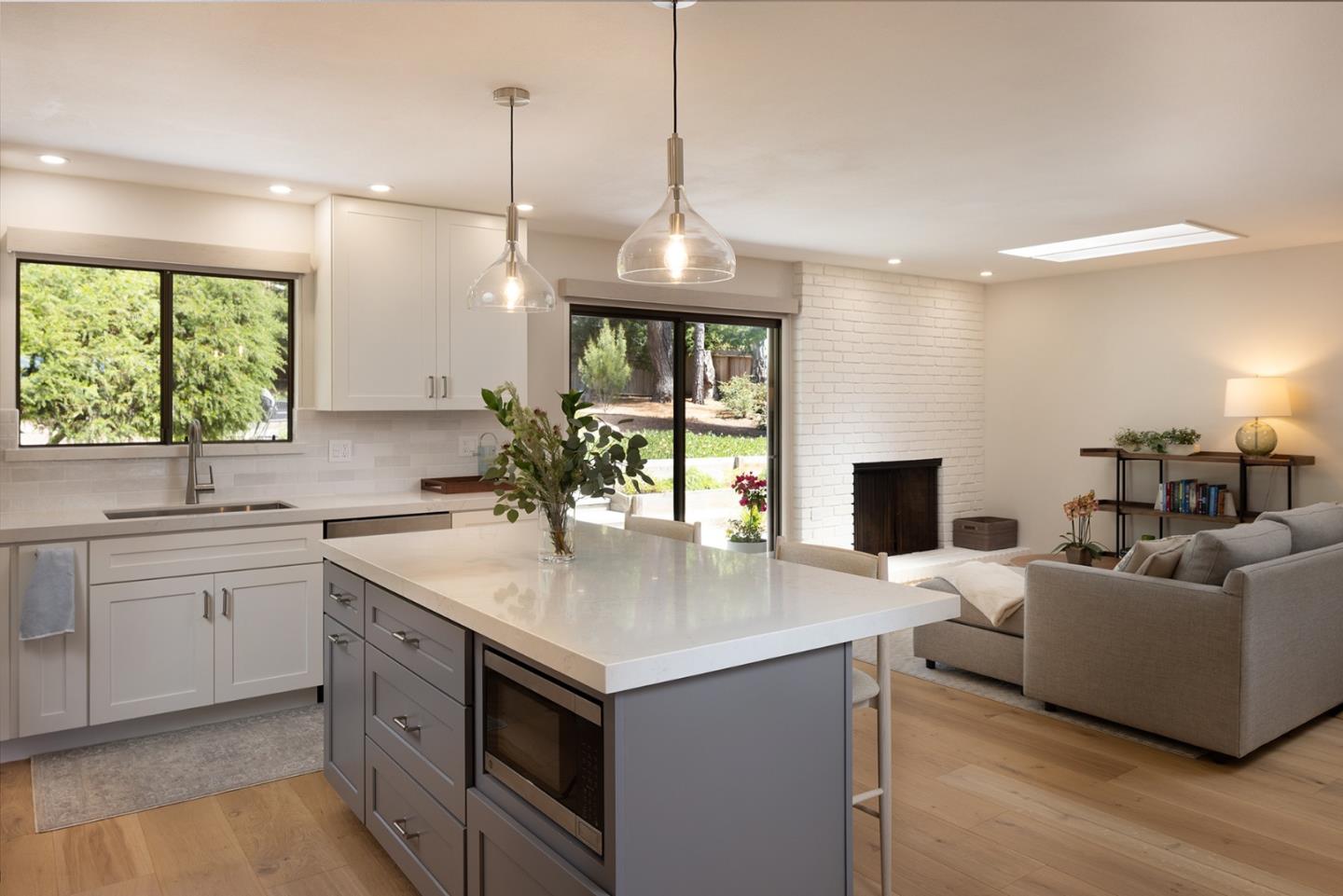 545 Beach Drive, Aptos, CA, 95003