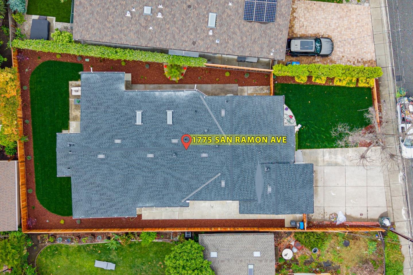 Detail Gallery Image 25 of 31 For 1775 San Ramon Ave, Mountain View,  CA 94043 - 5 Beds | 3 Baths