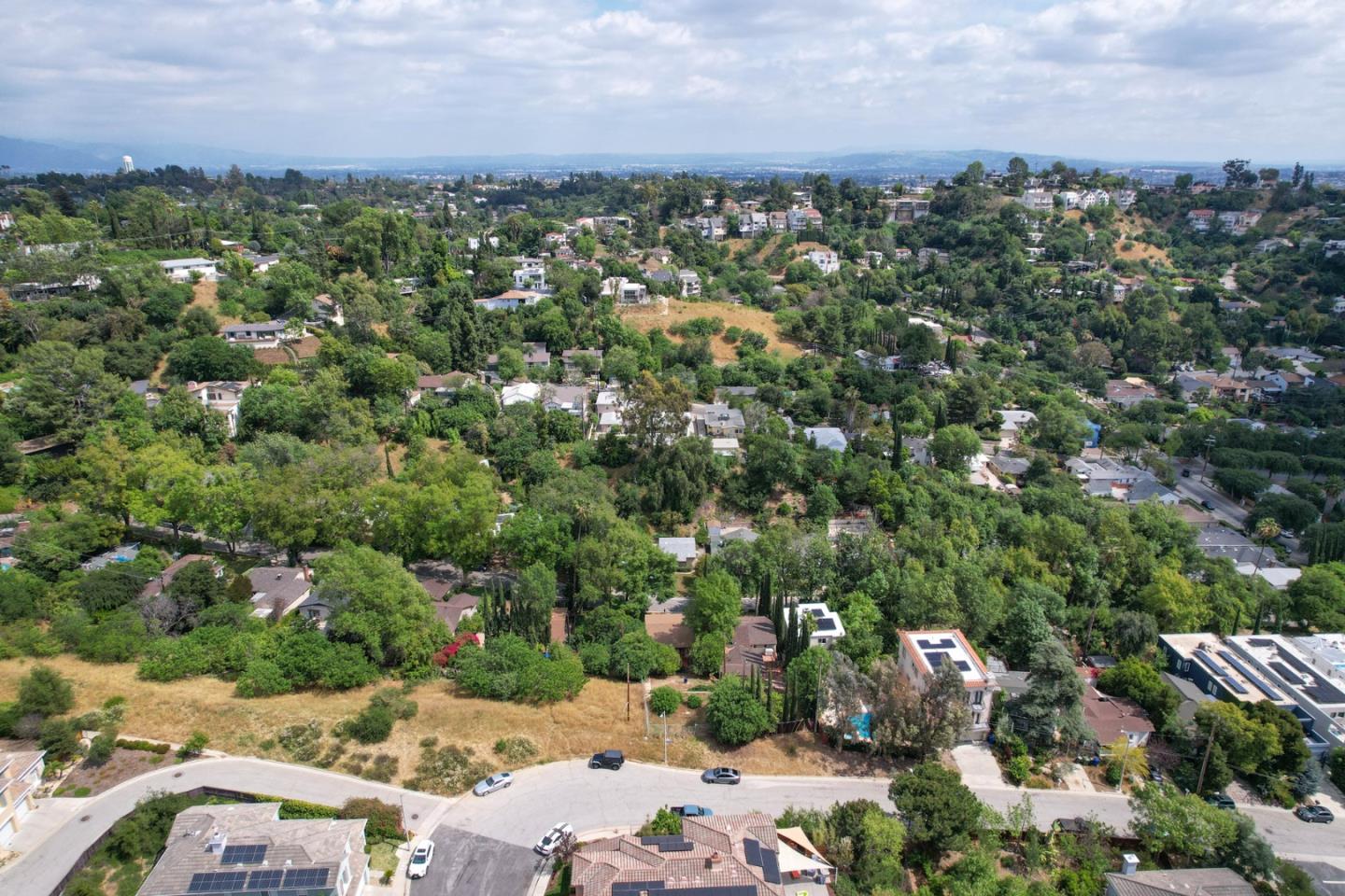 Detail Gallery Image 10 of 10 For 1337 Oak Hill Place, South Pasadena,  CA 91030 - – Beds | – Baths